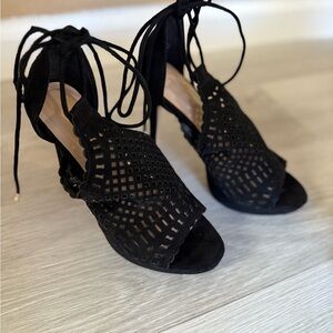 Aldo Strappy Sandal Heels size 6